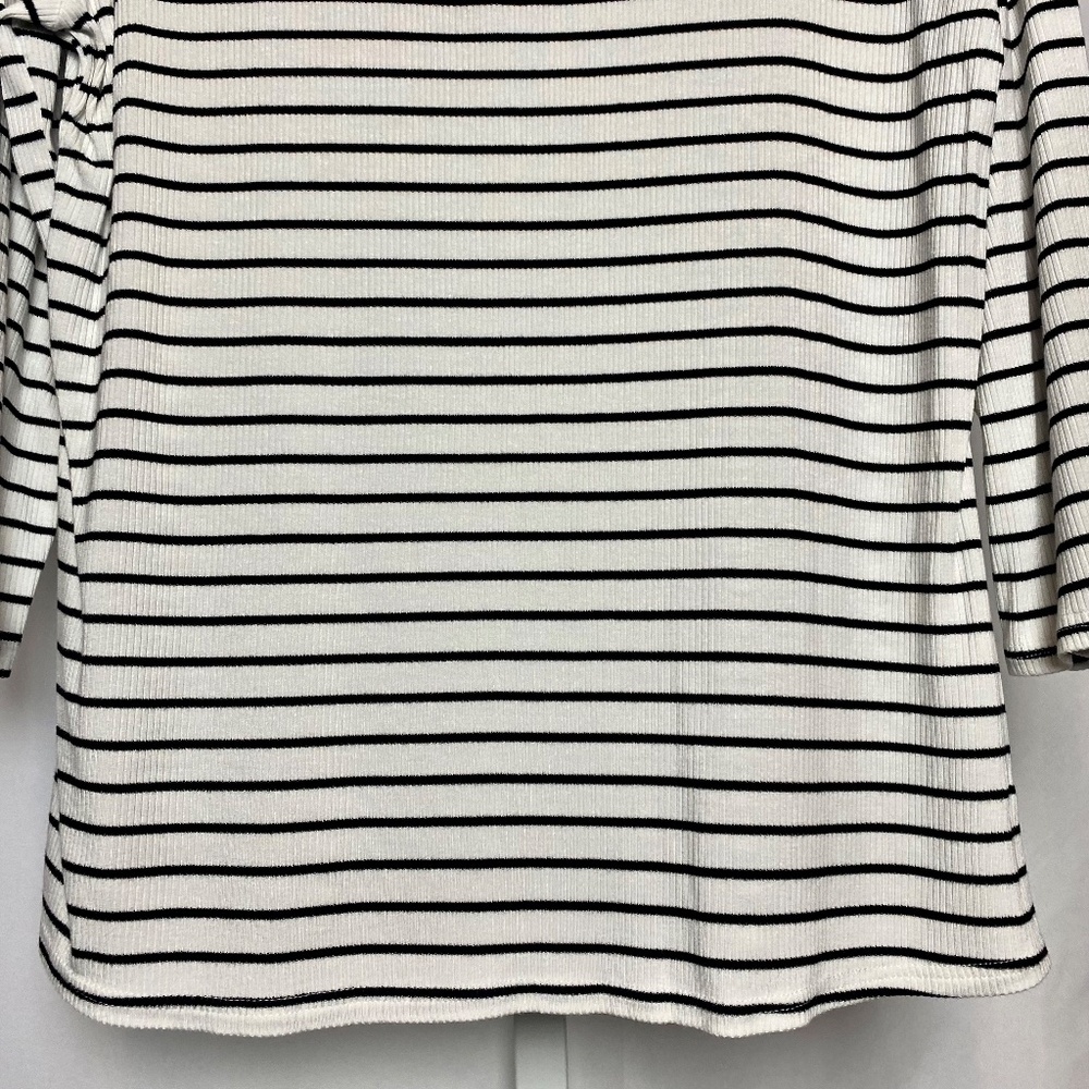 Fifty Street Womenʻs Black and White Striped 3/4 Sleeve Blouse X-Large - Picture 3 of 8